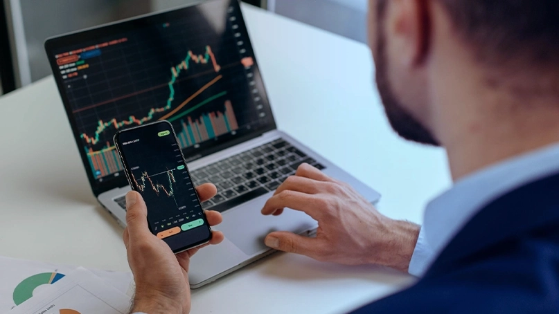 Panel de control de trading de Logic Akpro Ark